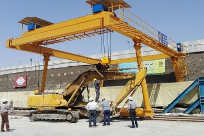 کارخانه جرثقیل دروازه ای